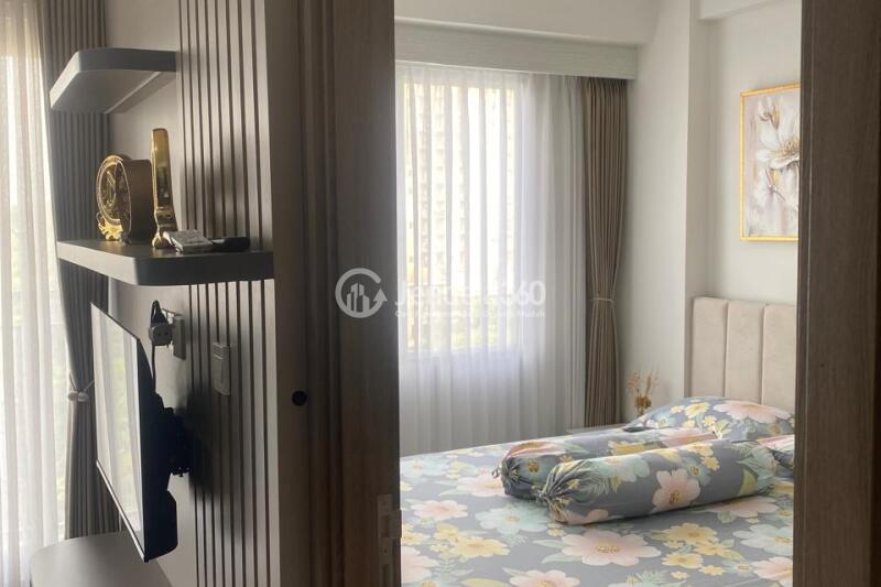 Bedroom 1 2BR Podomoro Golf View Apartment at Low Floor