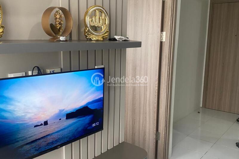 Living Room 2BR Podomoro Golf View Apartment at Low Floor
