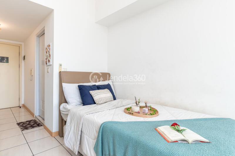 Bedroom Studio Apartment with city View at M Town Residence Serpong
