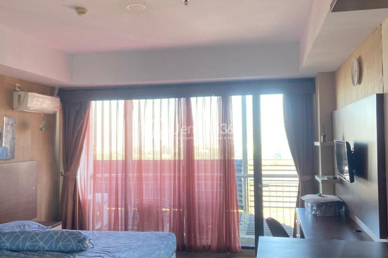 Bedroom Stunning Studio Apartment at Beverly Dago Residence Middle Floor