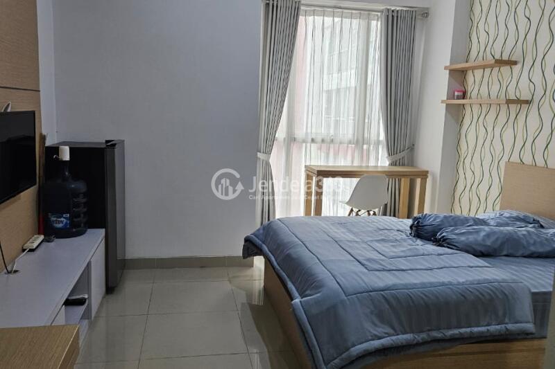 Bedroom Studio Apartment with  View at Margonda Residence