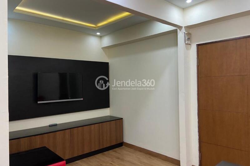 Bedroom Elegant 1BR Apartment at Gateway Apartment Cicadas Tower Sapphire