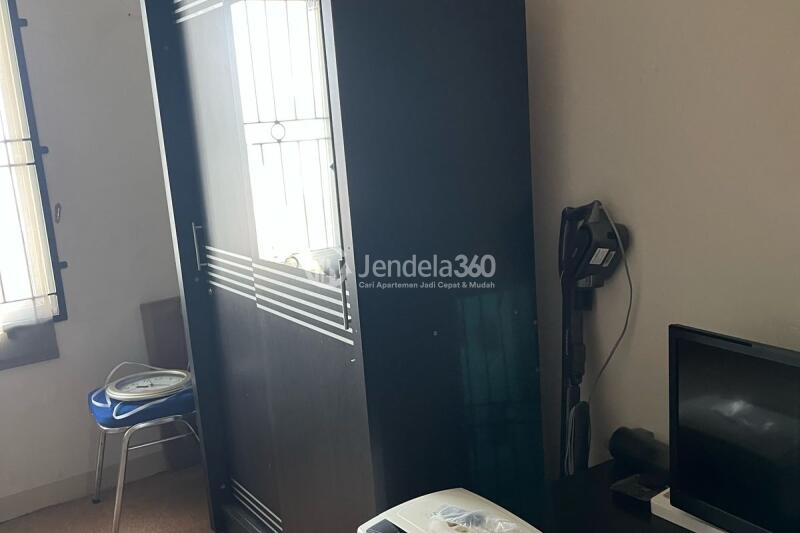 Bedroom Studio Apartment with  View at Pinewood Jatinangor Apartment