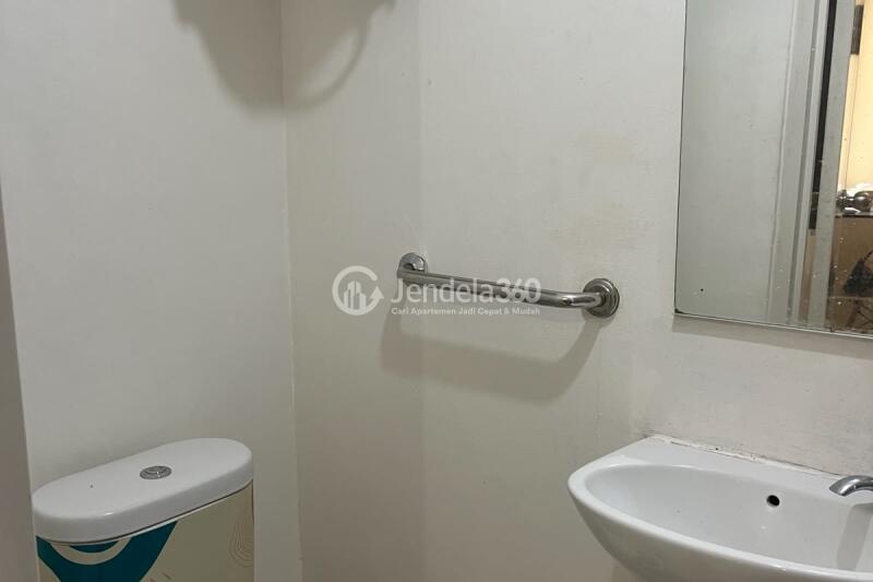 Bathroom Well Located Studio Apartment at Aeropolis Residence 3 Low Floor
