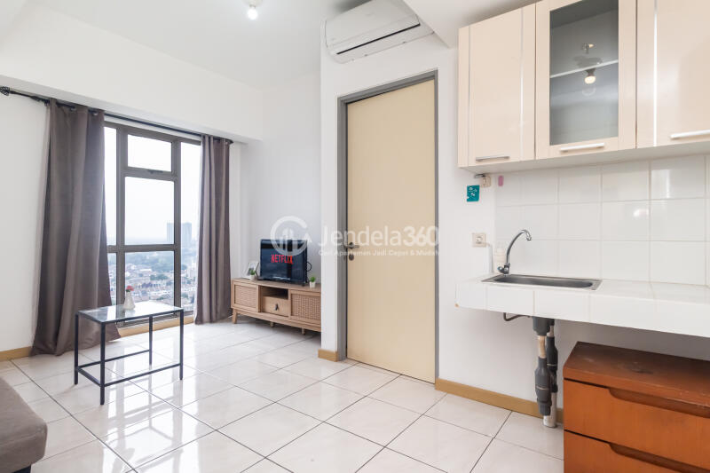 Living Room Flawless 1BR Apartment at M Town Residence Serpong Tower Carmel