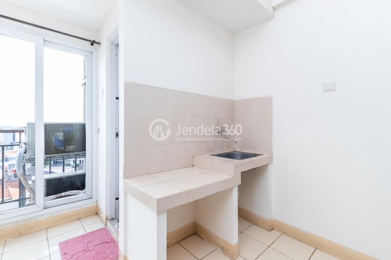 Kitchen 2BR Apartment with  View at Puri Park View Apartment