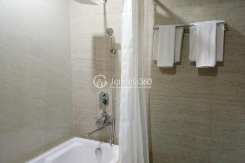 Bathroom 1BR Apartment with  View at Grande Valore Condominium