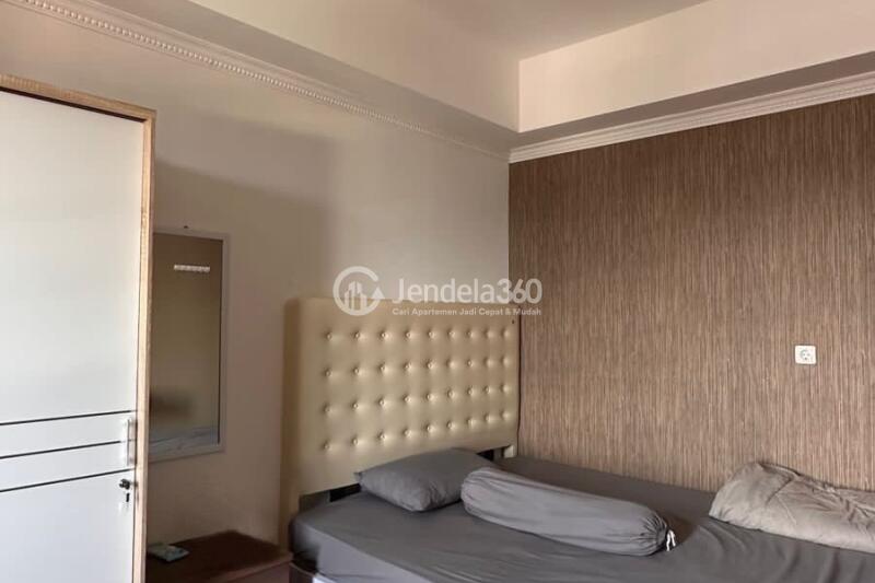 Bedroom Best Deal Studio Apartment at Paltrow City Apartment Low Floor