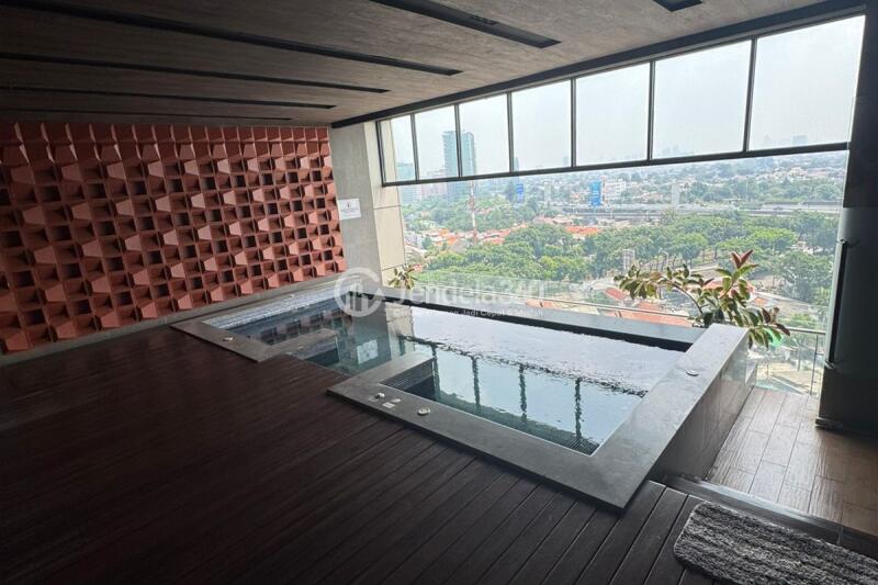 Other Homey 1BR Apartment Low Floor with  View at Southgate Residence