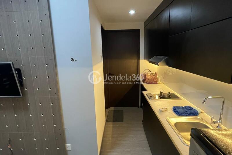 Kitchen 1BR Apartment with  View at Marbella Kemang Residence Apartment