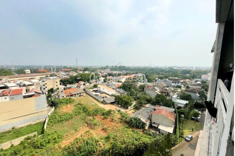Other Good Deal Studio Apartment Middle Floor with City View at Bintaro Park View