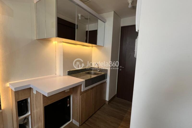 Kitchen Studio Apartment with  View at Transpark Cibubur Apartment