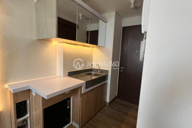 Kitchen Studio Apartment with  View at Transpark Cibubur Apartment