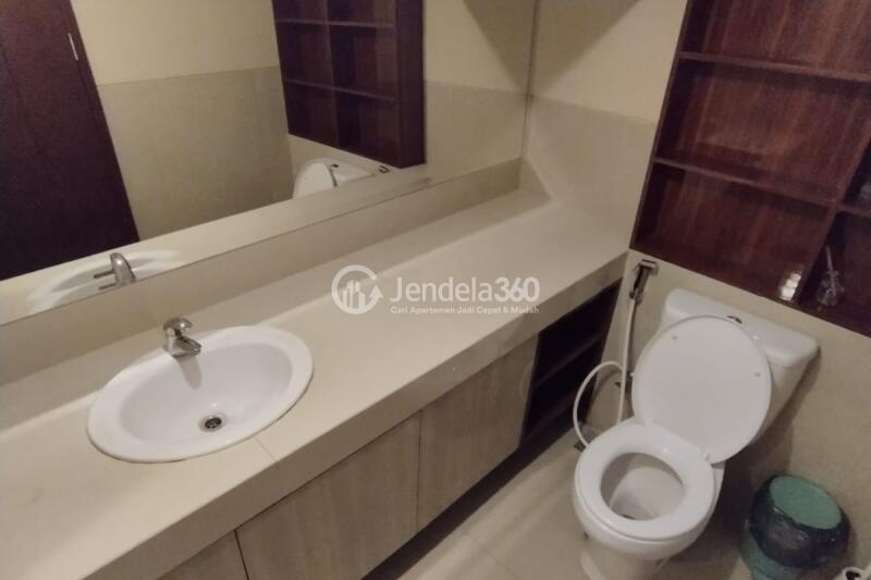 Bathroom Elegant 1BR Apartment at U Residence Karawaci Middle Floor