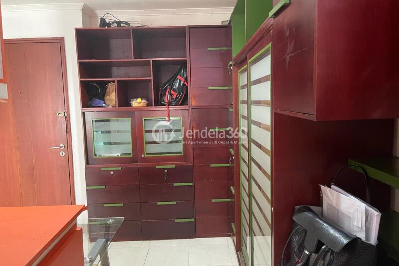 Living Room 1BR Apartment with City View at Sudirman Park Apartment