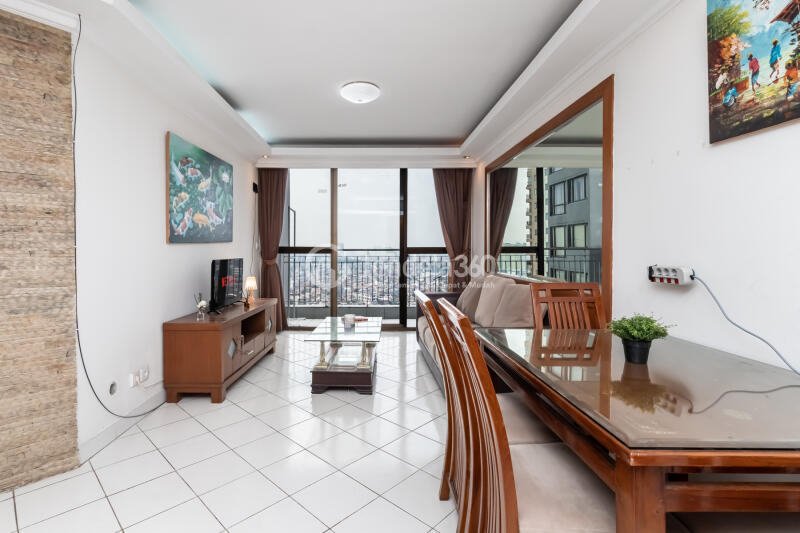 Dining Room Stylish 1BR Apartment at Taman Rasuna Apartment Tower 6