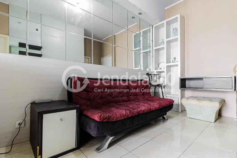 Living Room Season City Apartment 2BR View City