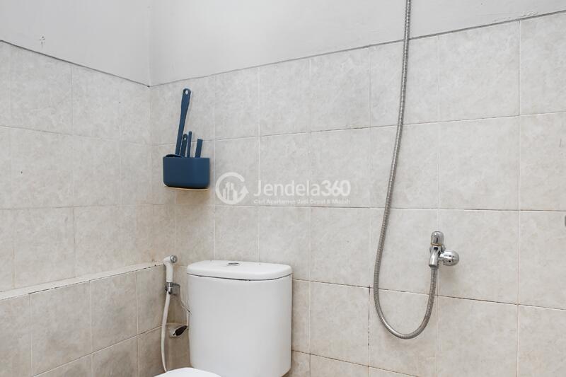 Bathroom Green Park View Apartment 2BR Tower F