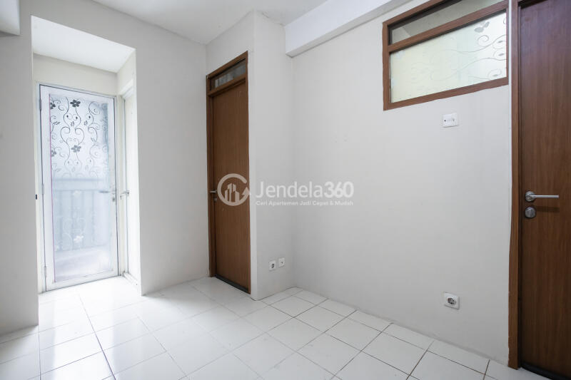 Living Room Green Park View Apartment 2BR Tower F