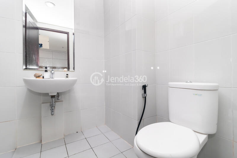 Bathroom Casa De Parco Apartment 1BR Fully Furnished