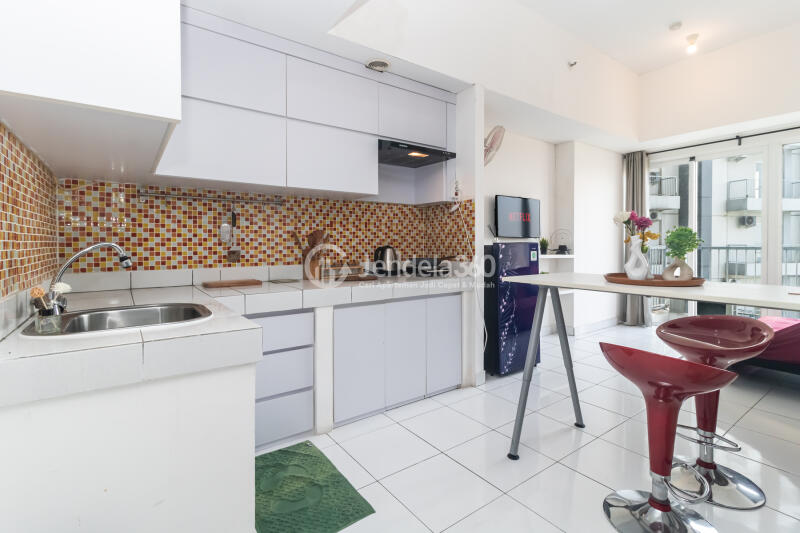 Kitchen Casa De Parco Apartment 1BR Fully Furnished