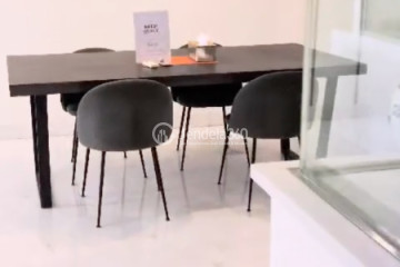 Dining Room 3BR Somerset Permata Berlian Residence Apartment at Tower Selatan