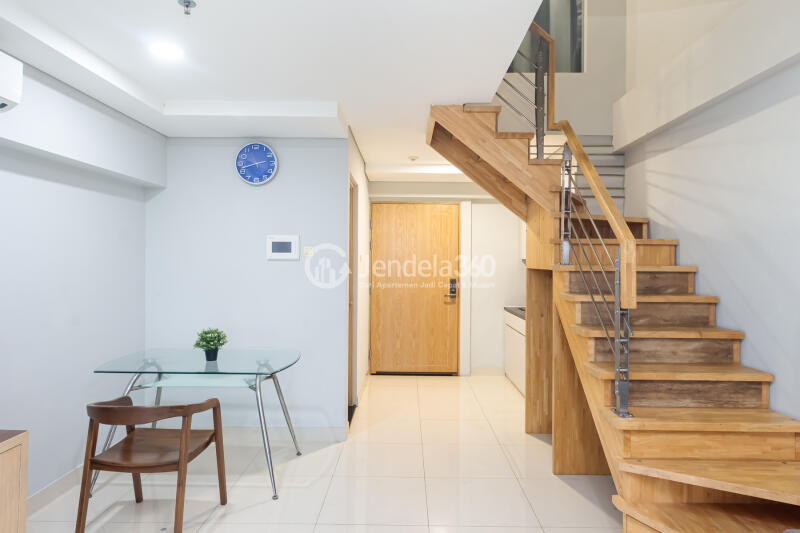 Living Room Maqna Residence 2BR Fully Furnished