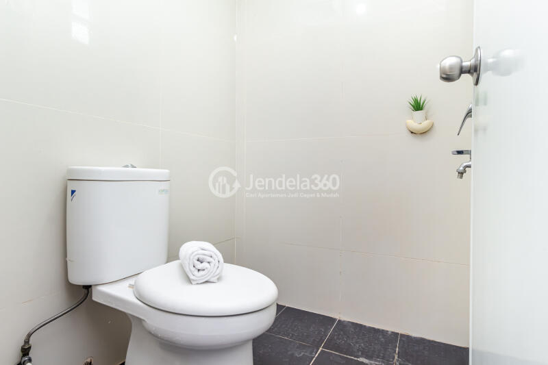 Bathroom Bassura City Apartment 2BR Tower G