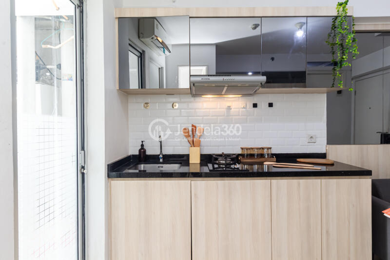 Kitchen Bassura City Apartment 2BR Tower G