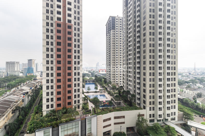 Balcony M-Town Residence Serpong Studio Fully Furnished